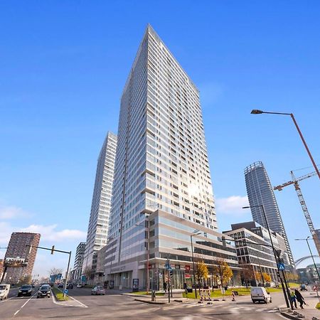 Panorama City Apartment In Downtown Area With Free Parking And Castle View Bratislava Eksteriør bilde